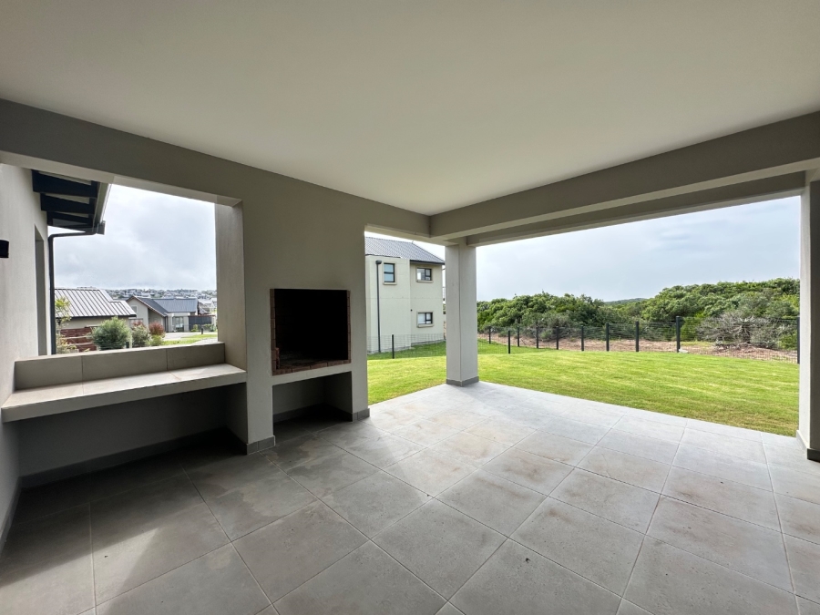 4 Bedroom Property for Sale in Hartland Lifestyle Estate Western Cape